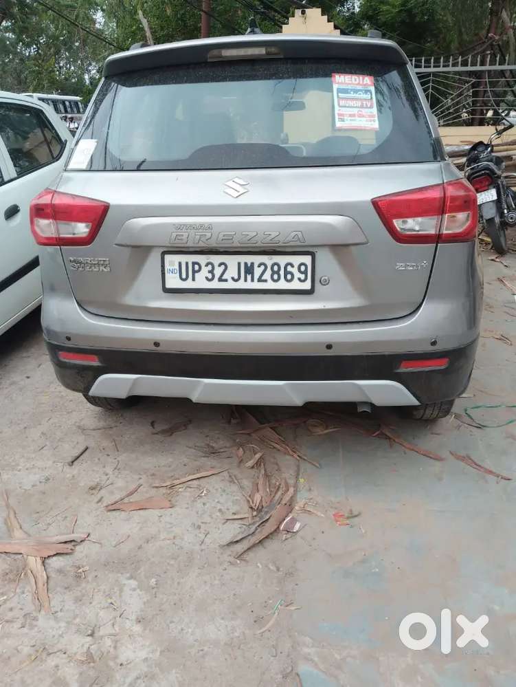 Maruti Suzuki Brezza Vdi 2018 Good Condition 4 New Tyre