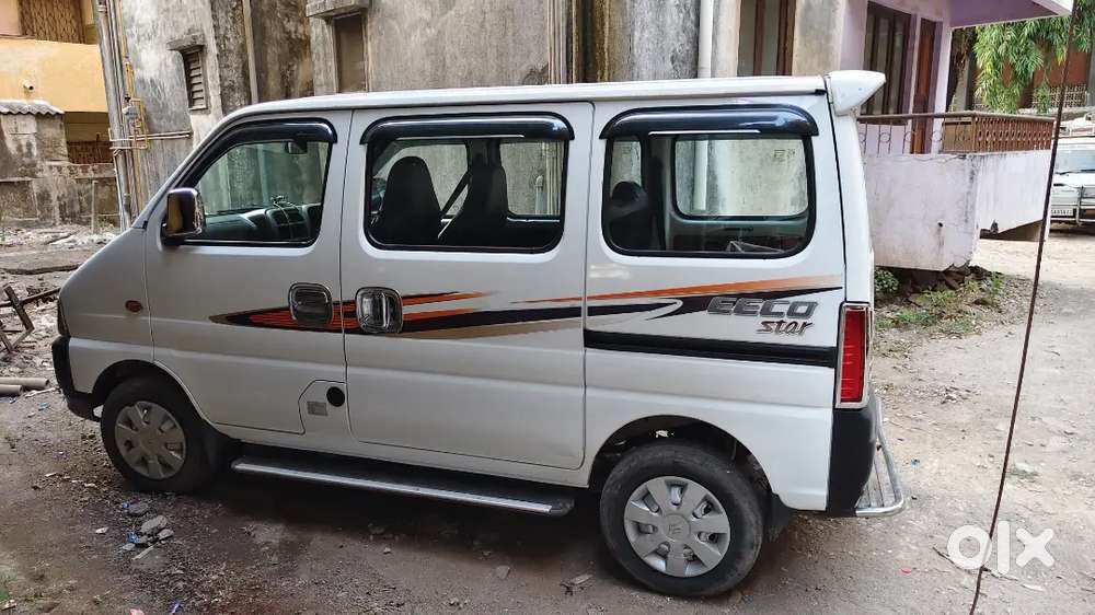 Maruti Suzuki Eeco 5 Star With Company Cng Aur Document Complaint
