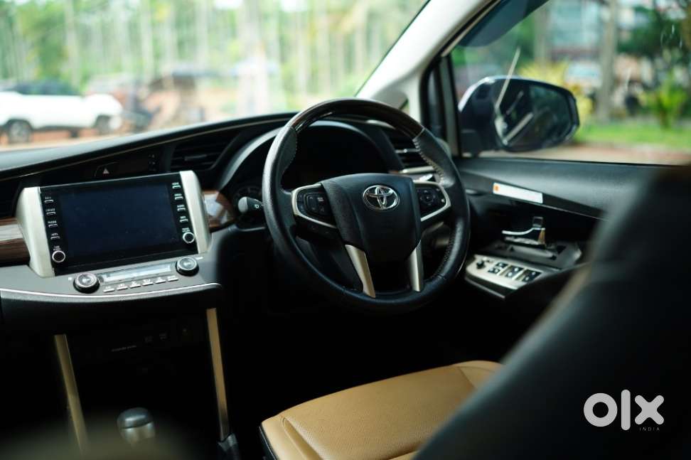 Toyota Innova Crysta 2.4 Z 7 Str, 2022, Diesel