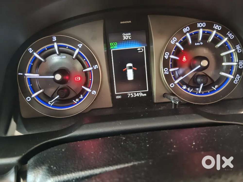 Toyota Innova Crysta 2017 Model Diesel Car