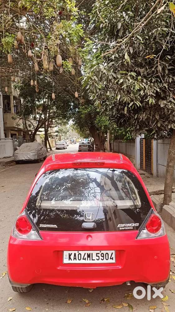 Honda Brio 2012 Petrol Well Maintained