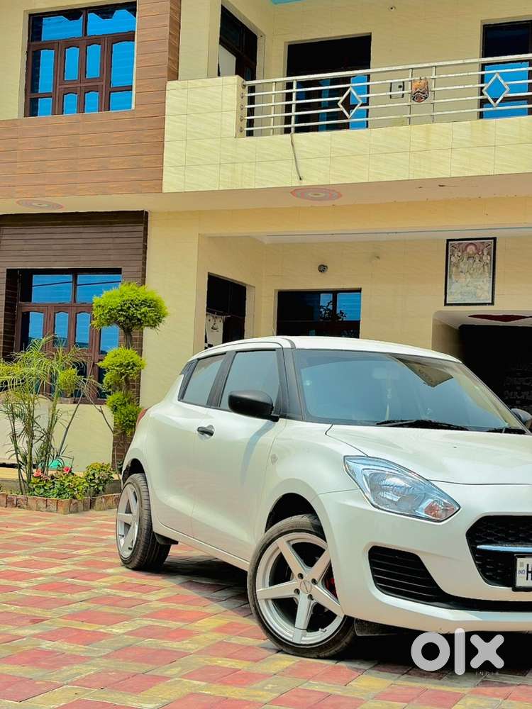 2023 Maruti Suzuki Swift Lxi Optional-o Petrol Manual