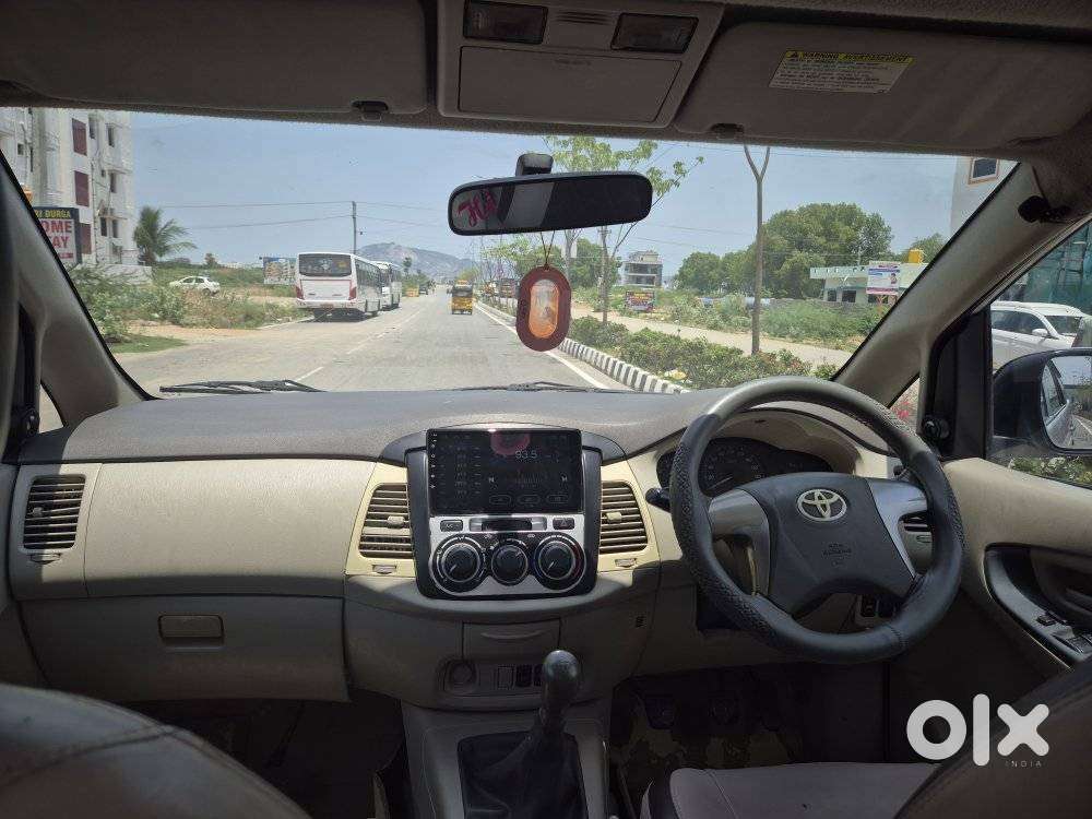 Toyota Innova 2.5 G (diesel) 8 Seater, 2014, Diesel