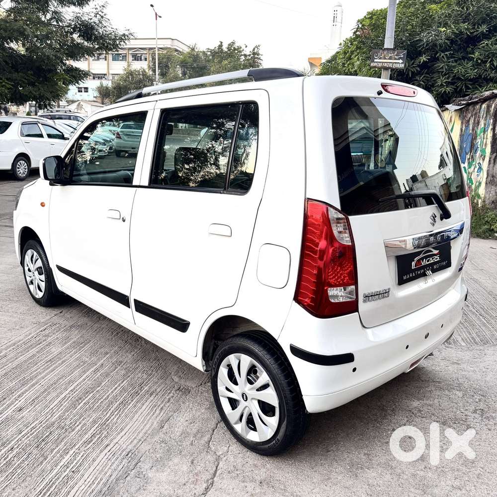 Maruti Suzuki Wagon R 1.0 Vxi Amt, 2016, Petrol