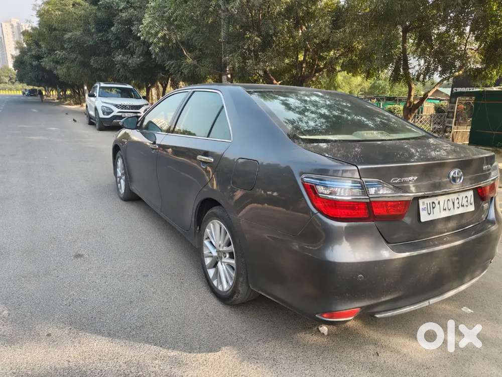 Toyota Camry 2016 Cng & Hybrids 113000 Km Driven