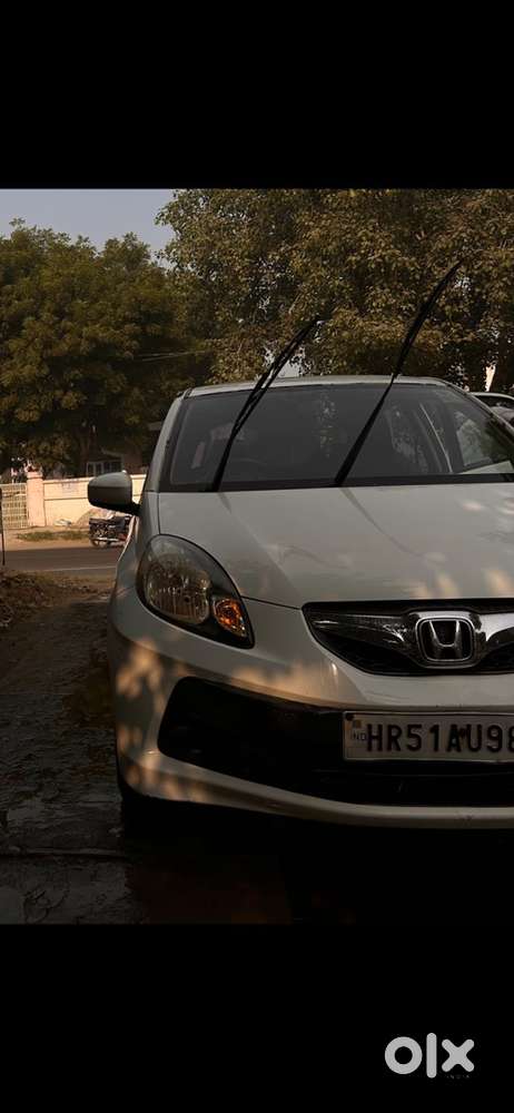 Honda Brio Petrol Manual 2013 Model