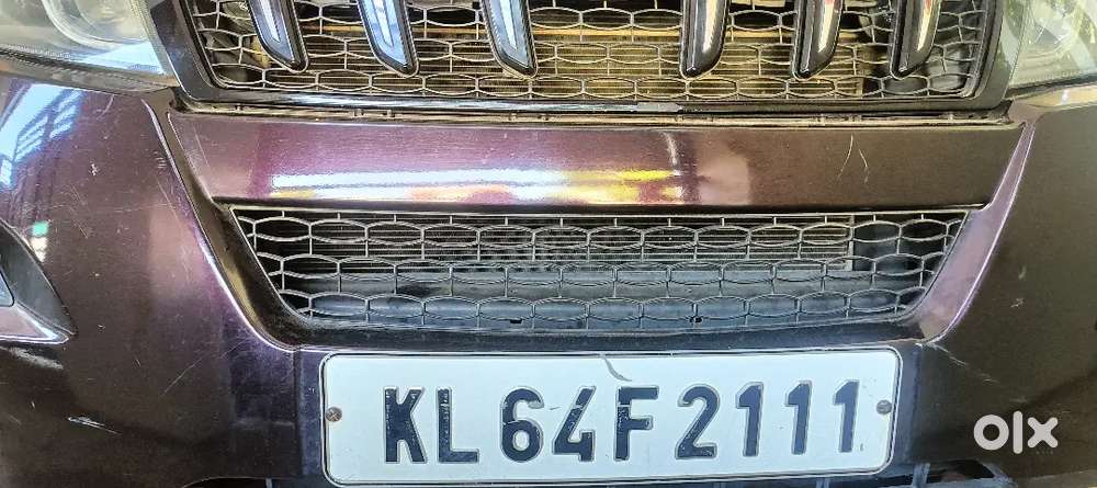 Mahindra Xuv500 2.2 W10 2017