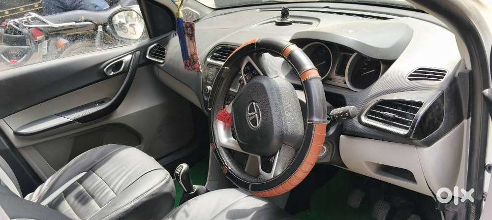 Tata Tiago Xz, 2017, Petrol