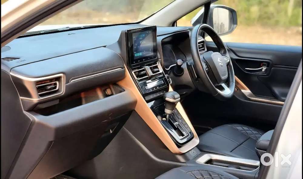 Maruti Suzuki Invicto 2023 December Strong Hybrids 53000 Km Driven