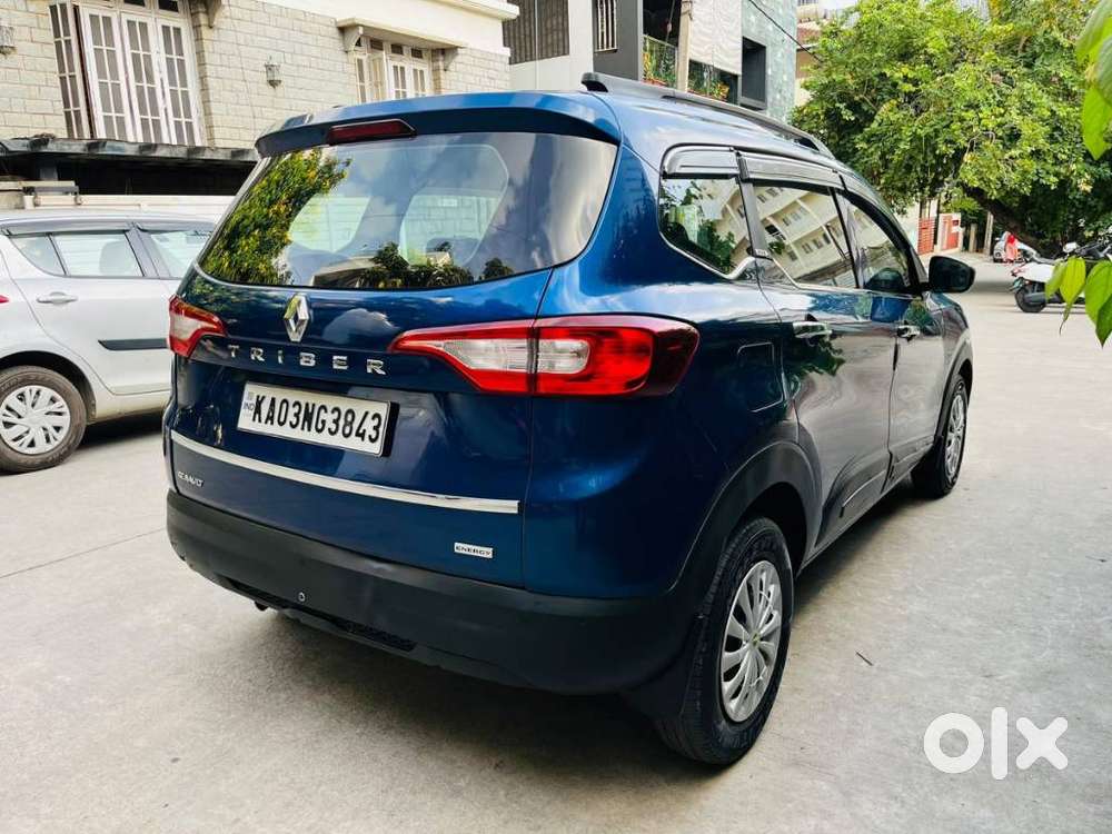 Renault Triber Authentic-petrol-manual, 2020, Petrol