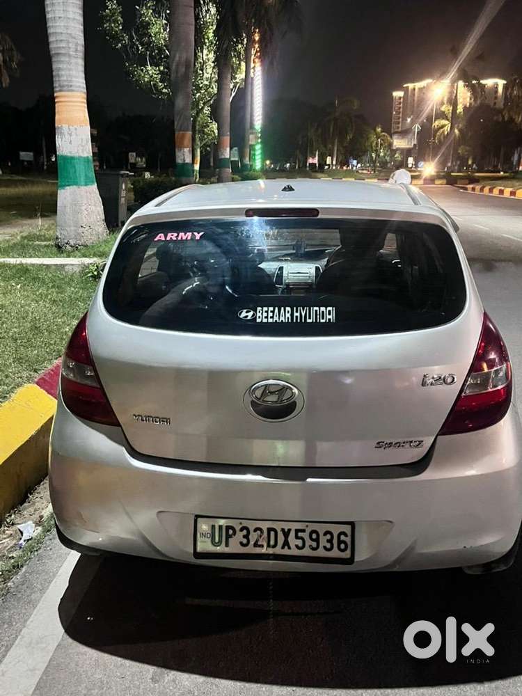 Reliable Hyundai Petrol 2012