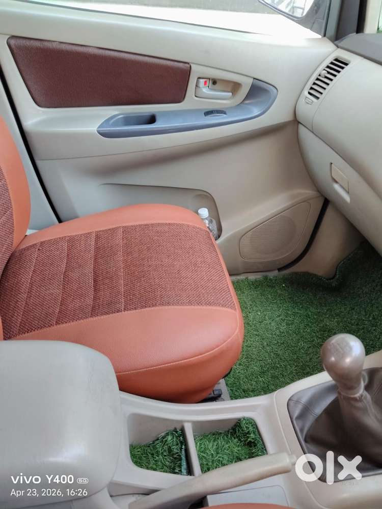 Toyota Innova 2.5 G (diesel) 7 Seater, 2014