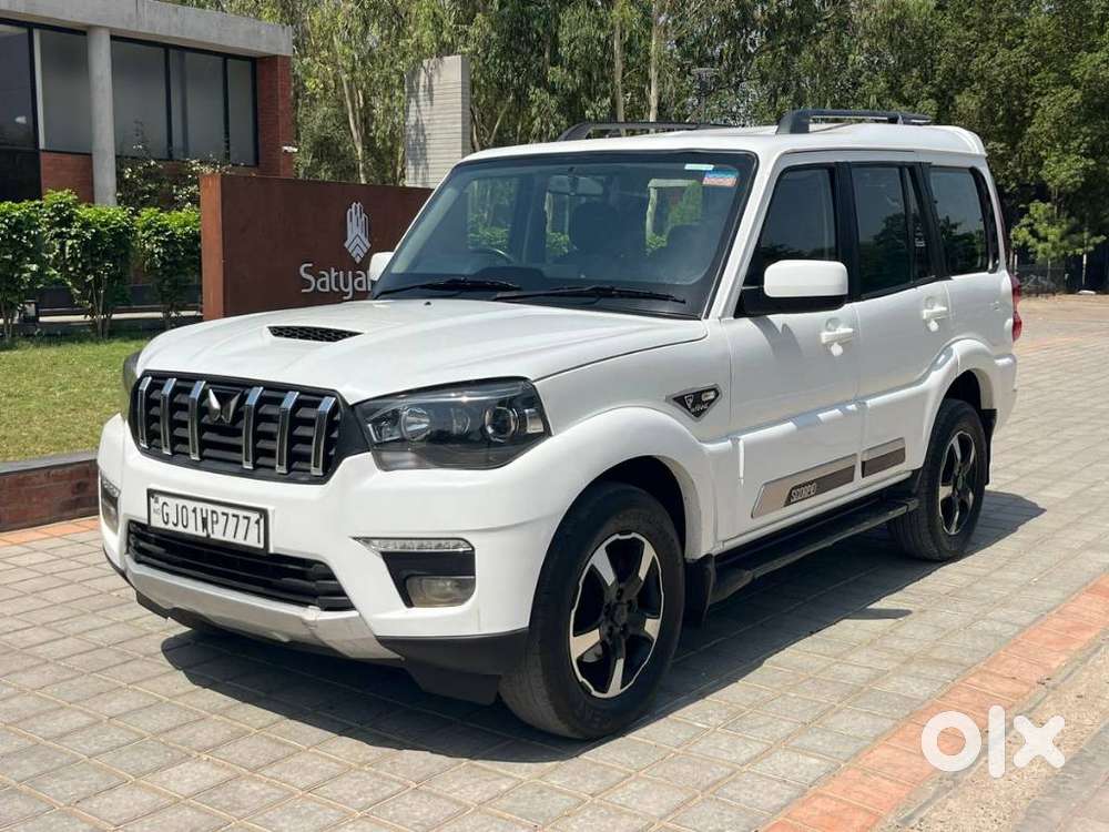Mahindra Scorpio Classic 2.2 S 11 Mt 7 Cc, 2023, Diesel