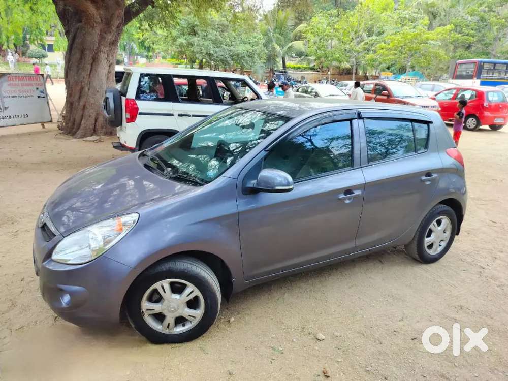 Hyundai I20 Sportz 2011 Model
