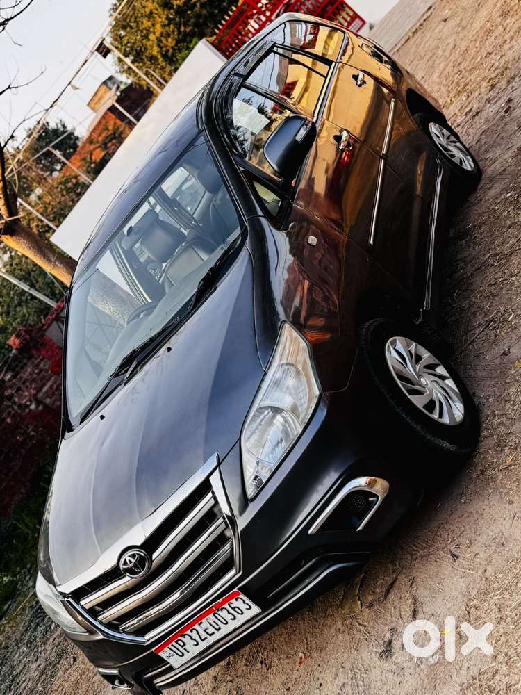 Toyota Innova 2009-2011 2.5 Gx 7 Str, 2012, Diesel