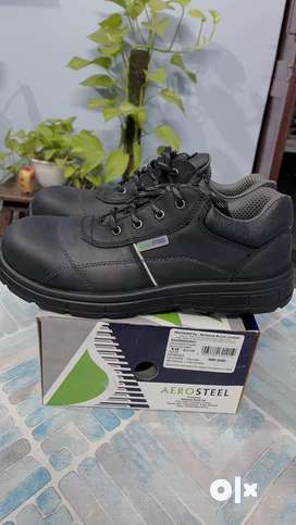 Aerosteel orders safety shoes