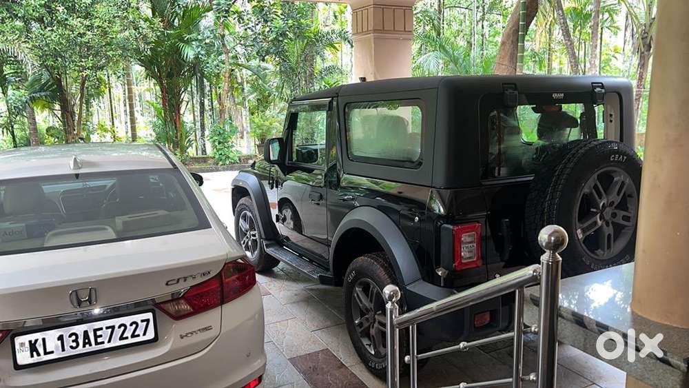 Showroom Condition,1.25 Lakhs Extra Fittings,register 2025