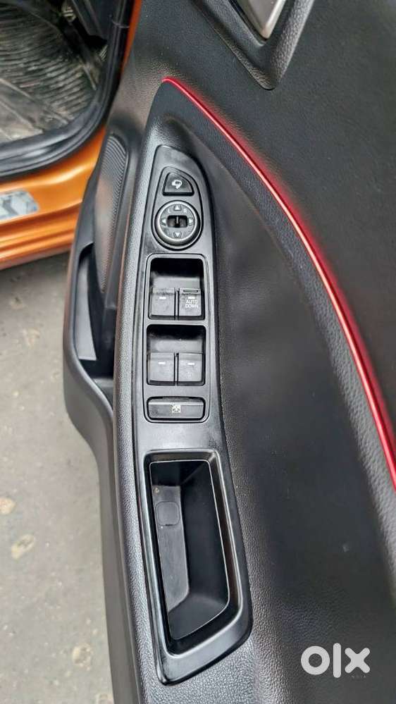 Hyundai I20 Sportz Plus Dual Tone, 2019, Petrol