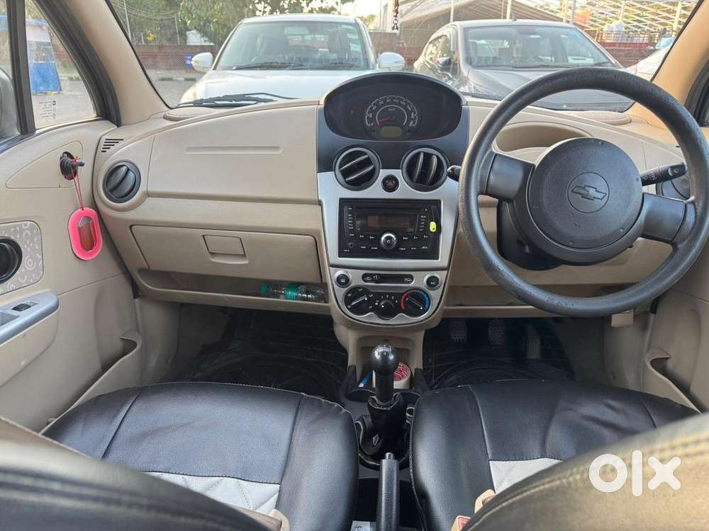 Chevrolet Spark 2011 Petrol Well Maintained