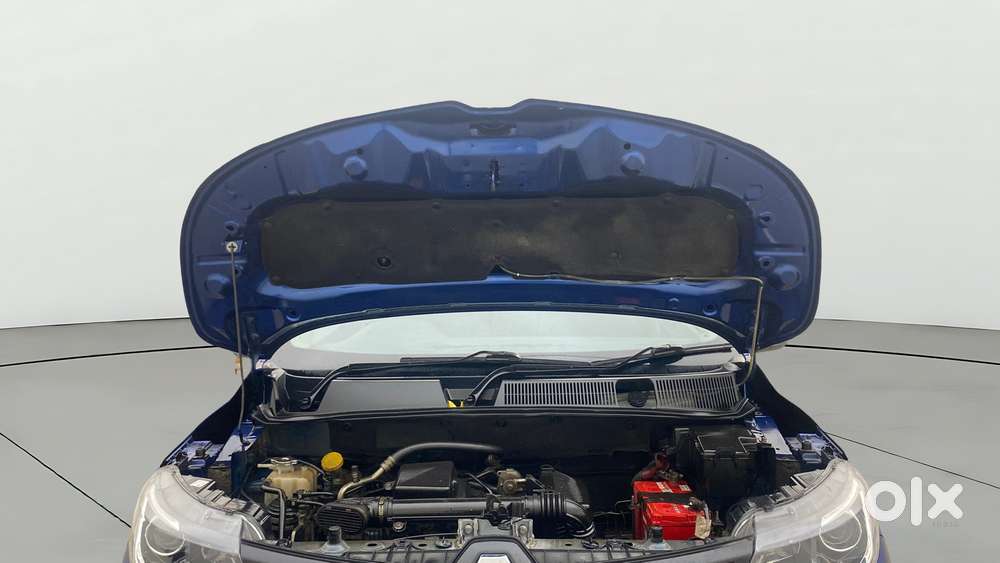 Renault Triber Rxz, 2019, Petrol