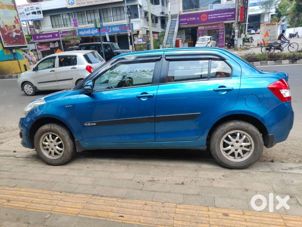 Maruti Suzuki Dzire 1.2 Vxi, 2011, Petrol