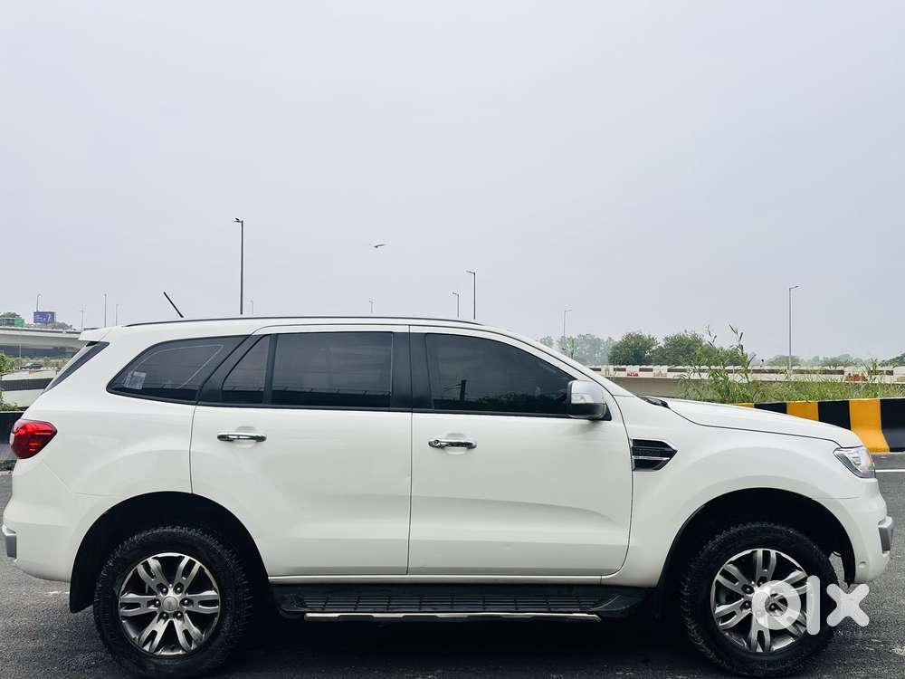 Ford Endeavour 3.0l Thunder Plus 4x4, 2018, Diesel