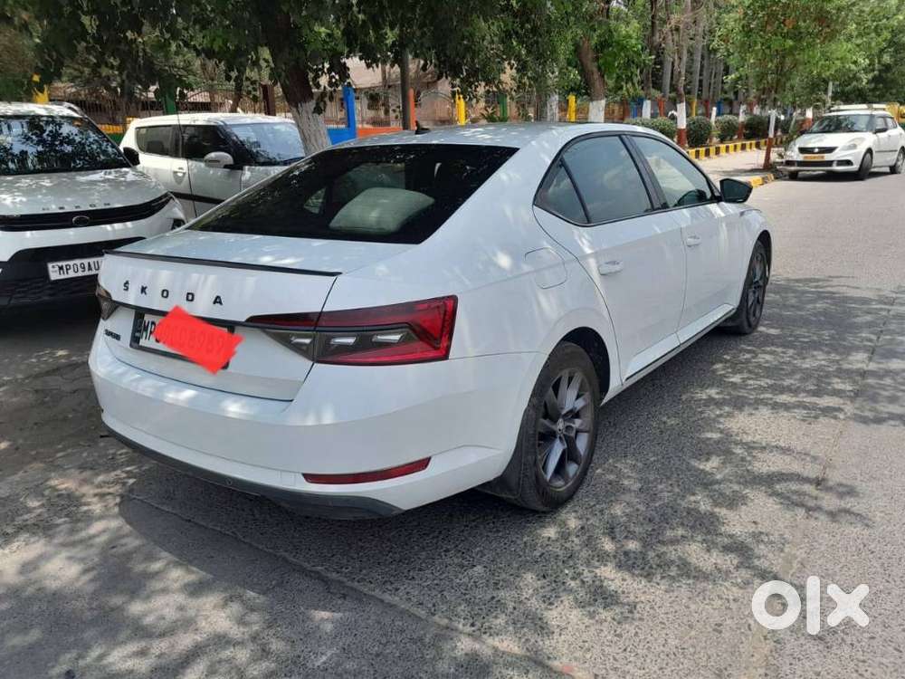 Skoda Superb 2.0 Sportline Tsi At, 2020, Petrol