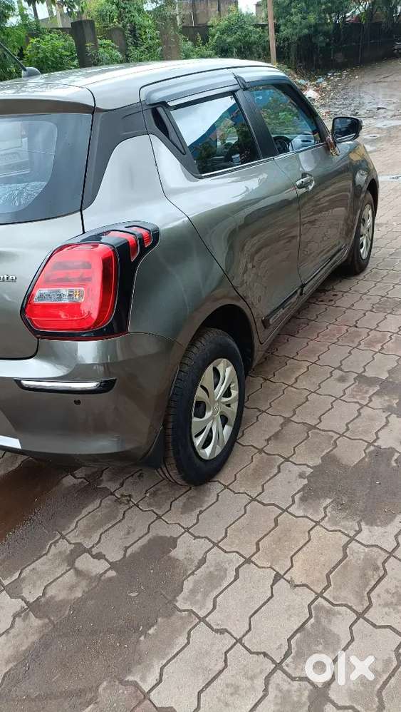 Maruti Suzuki Swift Vxi 2019