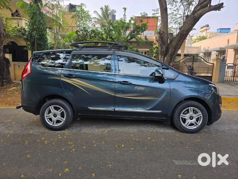 Mahindra Marazzo 2021 Diesel Well Maintained