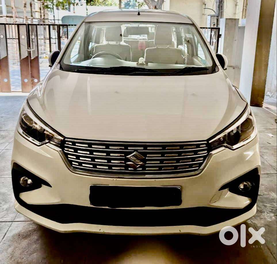 Maruti Suzuki Ertiga (zxi At) Petrol For Immediate Sale