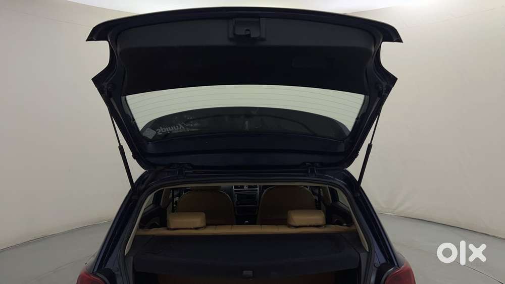 Volkswagen Polo 2009-2013 Petrol Highline 1.2l, 2014, Petrol