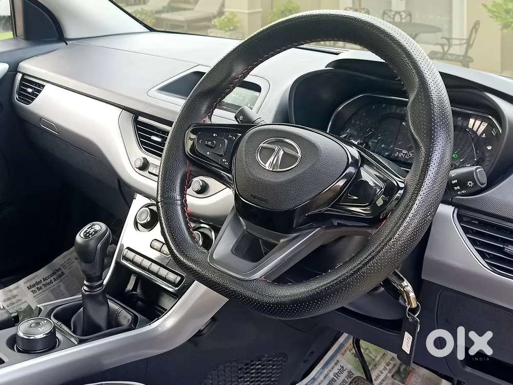 Tata Nexon 1.2 Revotron Xm (s), 2022, Petrol