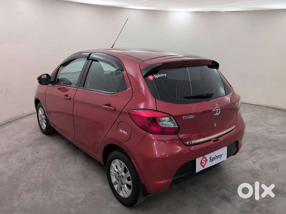 Tata Tiago Xza, 2018, Petrol