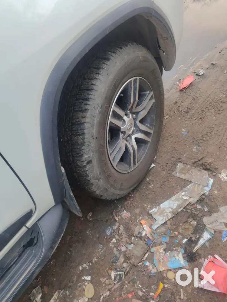 Toyota Fortuner 2020 Diesel 132000 Km Driven