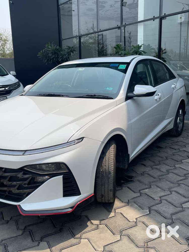Hyundai Verna Sx 1.5 Petrol Ivt, 2025, Petrol