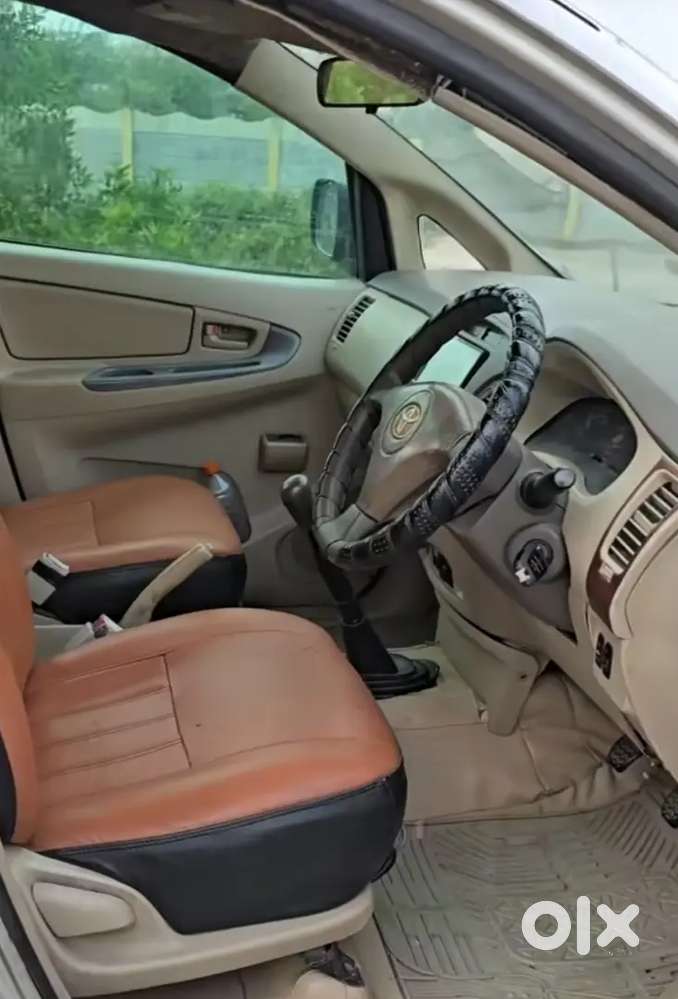 Toyota Innova 2.5 Gx 2005