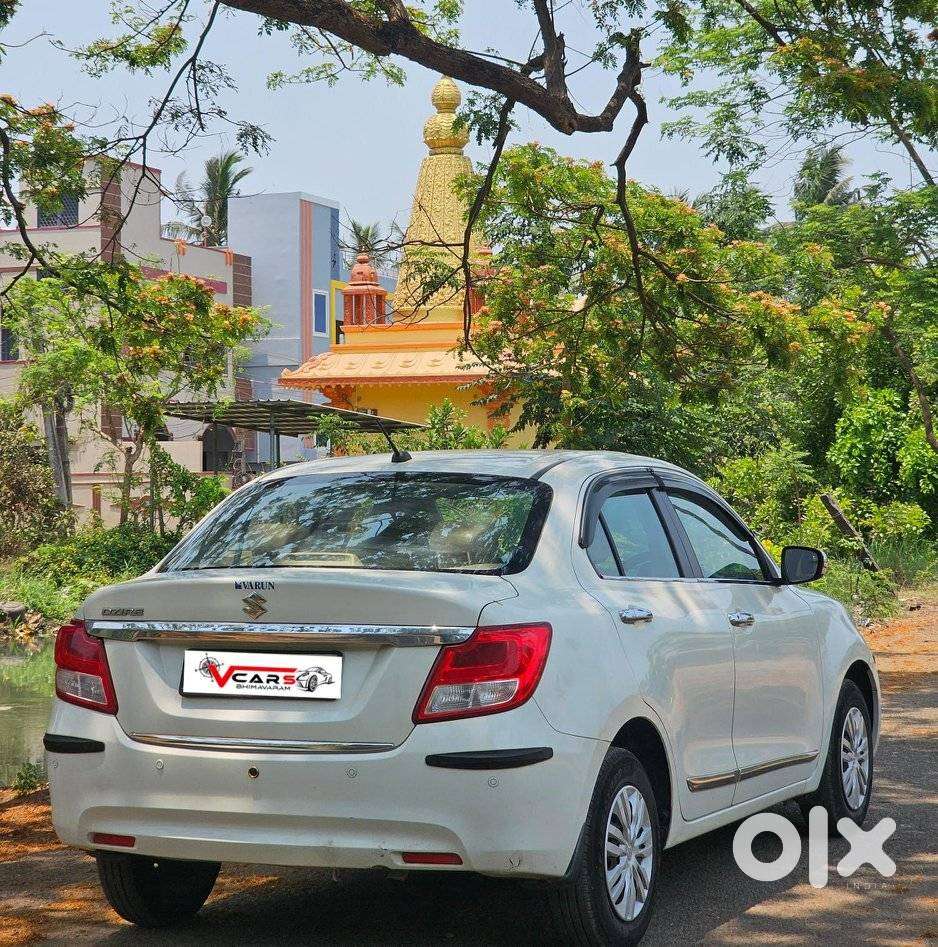 Maruti Suzuki Dzire 1.2 Vxi Amt, 2019, Petrol