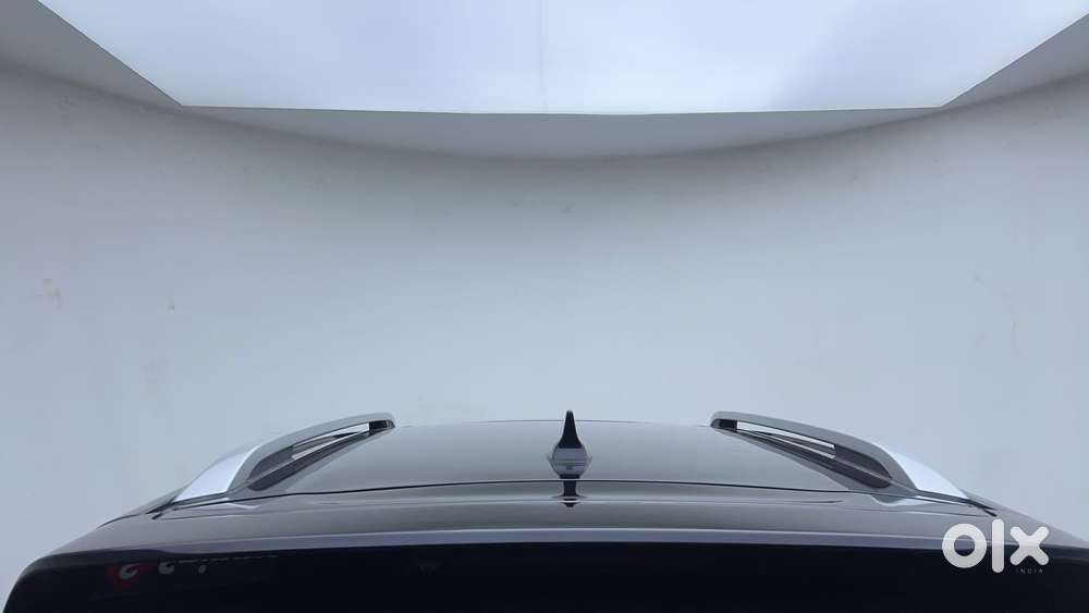 Maruti Suzuki Vitara Brezza 1.5 Zxi, 2023, Petrol