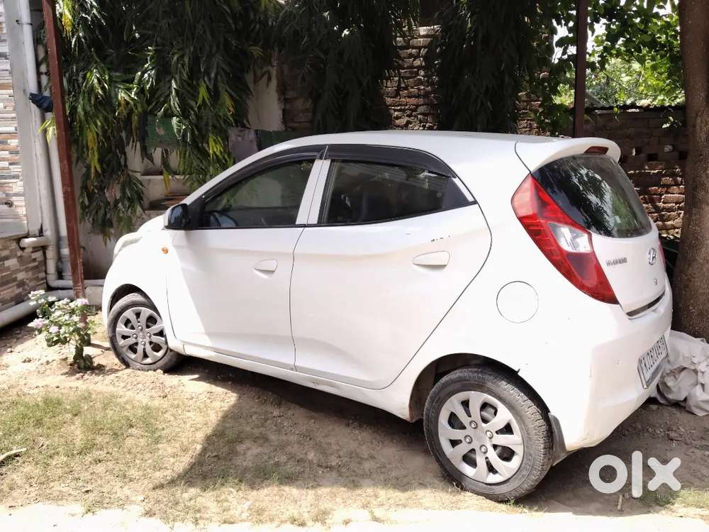 Hyundai Eon Magna 2016