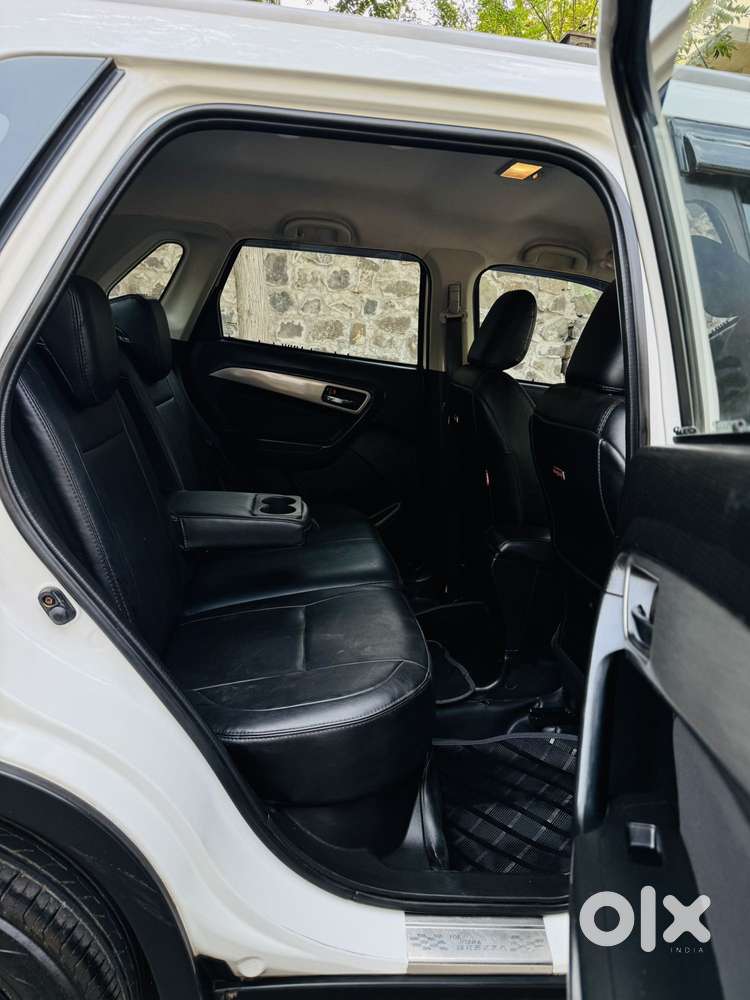 Maruti Suzuki Vitara Brezza Zdi Plus, 2018, Diesel