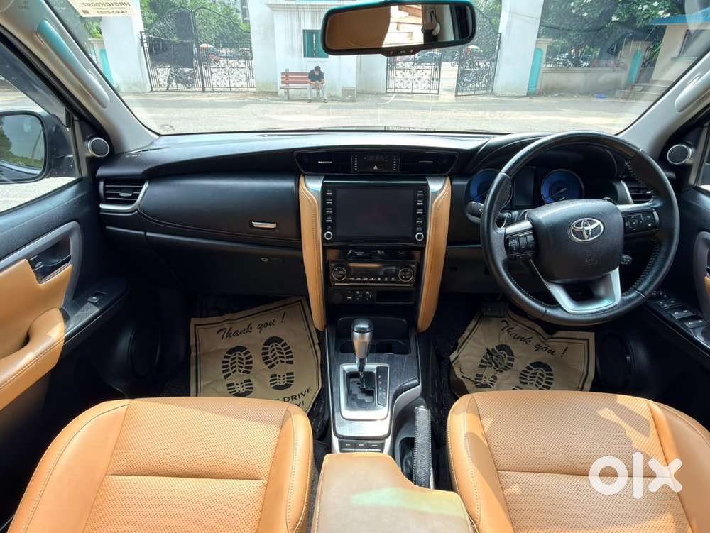 Toyota Fortuner [2021-ongoing] 2.8 2wd Diesel At, 2023, Diesel