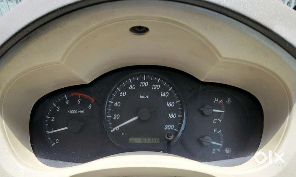 Toyota Innova 2.5 G (diesel) 8 Seater, 2013, Diesel