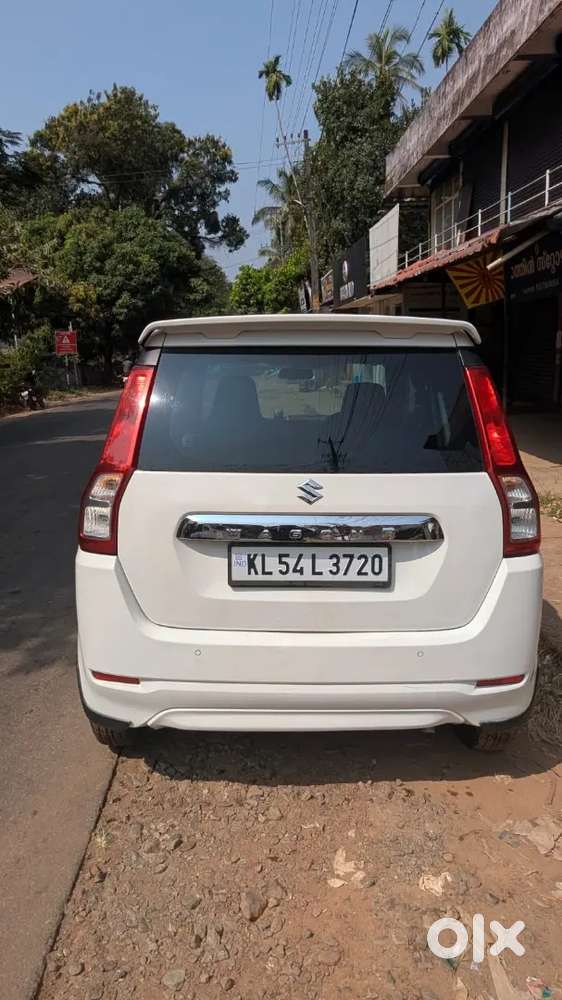Maruti Suzuki Wagon R 1.0 2019 Petrol Well Maintained