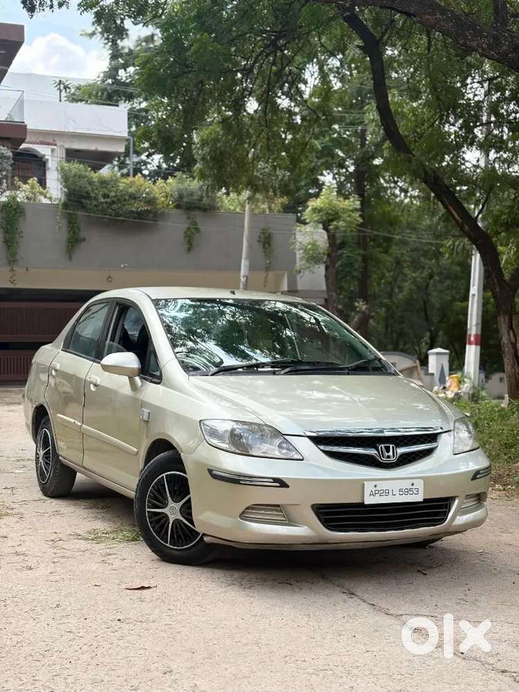 Honda City Zx 2006 Petrol Well Maintained