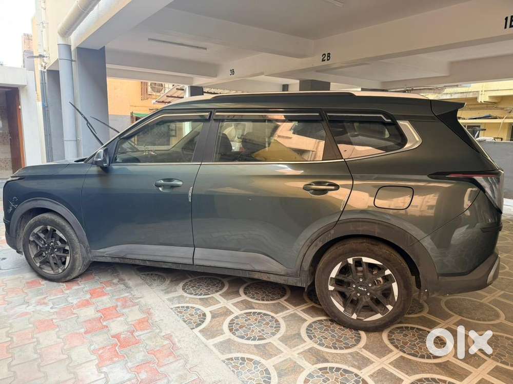 Kia Carens Clavis Petrol Manual 2025