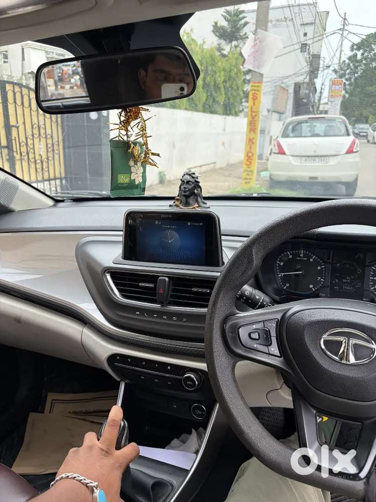 Tata Altroz Petrol Manual 2023 Variant