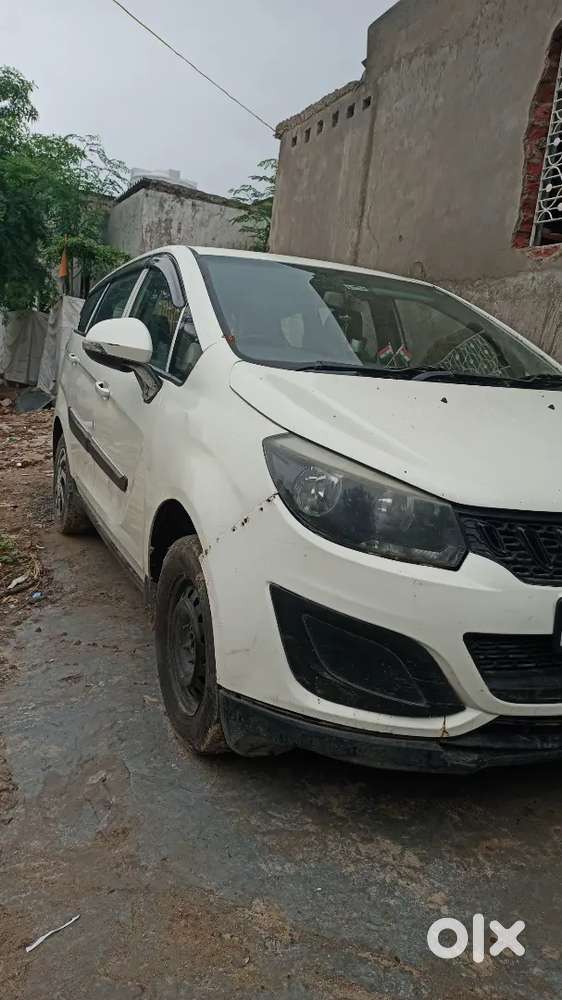 Mahindra Marazzo 1.5 2019