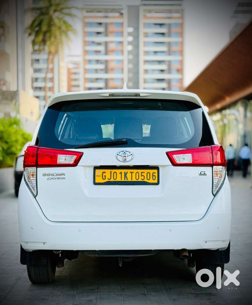 Toyota Innova Crysta 2.4 G Mt, 2022, Diesel