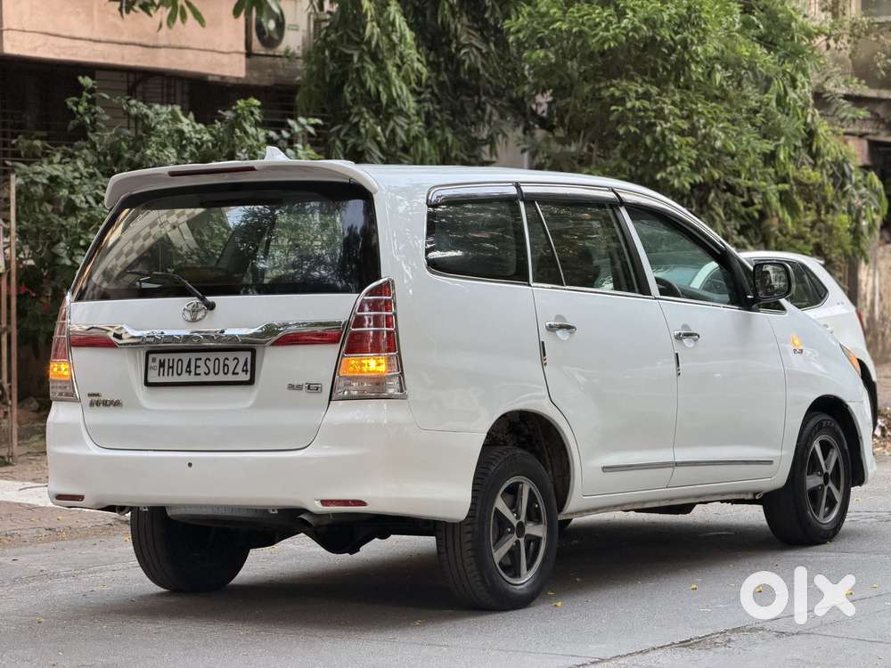 Toyota Innova 2.5 G (diesel) 8 Seater, 2010, Diesel