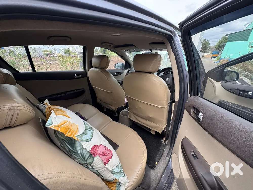 Hyundai I20 2011  Petrol  Well Maintained  Family&budget Car